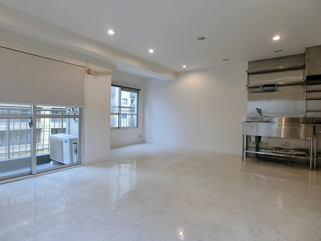 大理石風リノベ暮らし リノベ百貨店 デザイナーズ賃貸 リノベーション賃貸物件 おしゃれ物件専門サイト