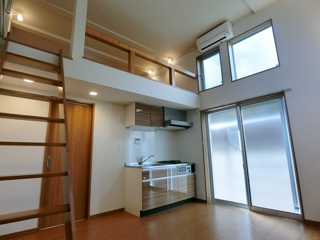 天井高 天窓風ロフト リノベ百貨店 デザイナーズ賃貸 リノベーション賃貸物件 おしゃれ物件専門サイト 天井高 天窓風ロフト リノベ百貨店 デザイナーズ賃貸 リノベーション賃貸物件 おしゃれ物件専門サイト