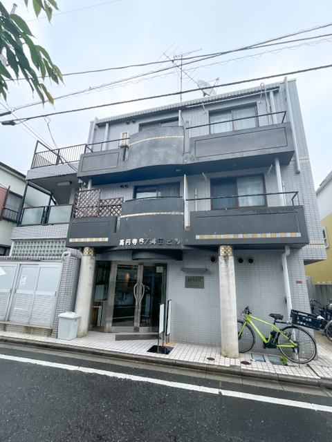 雨のち晴レルヤ 106の内観