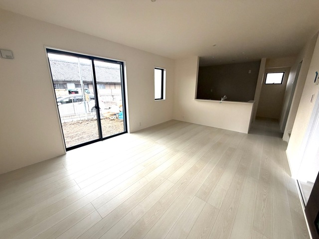 リーブルガーデン小牧原駅前の画像