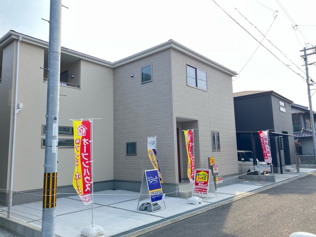 リーブルガーデン田原本町阪手１２期の画像