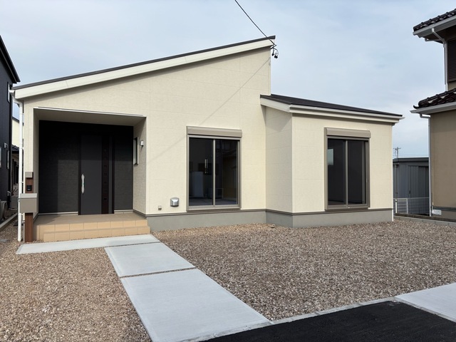 リーブルガーデン西尾市一色町野田の画像