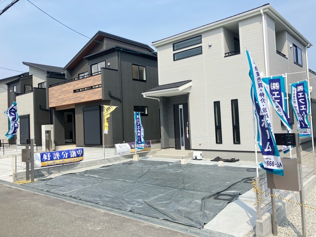 リーブルガーデン香芝市平野の画像