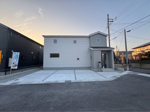 リーブルガーデン姫路市御立中4期 外観・内装1