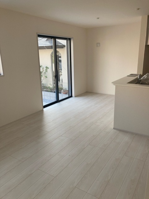 リーブルガーデン上尾市原市第８の画像3