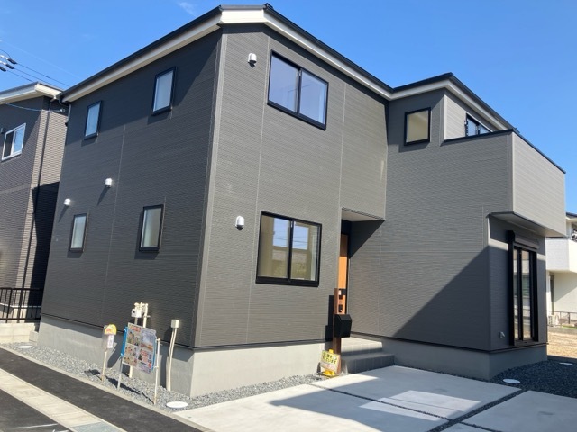 リーブルガーデン北名古屋市久地野北浦の画像