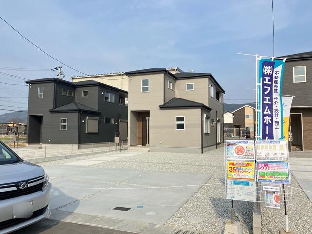 リーブルガーデン桜井市大豆越７期の画像