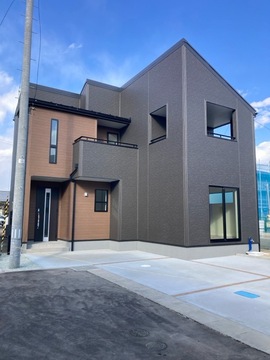 リーブルガーデン太白四郎丸12期 外観・内装1