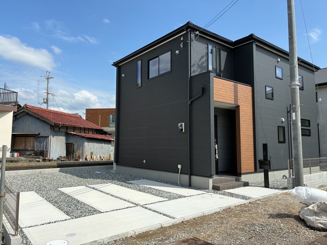 兵庫県加東市北野227