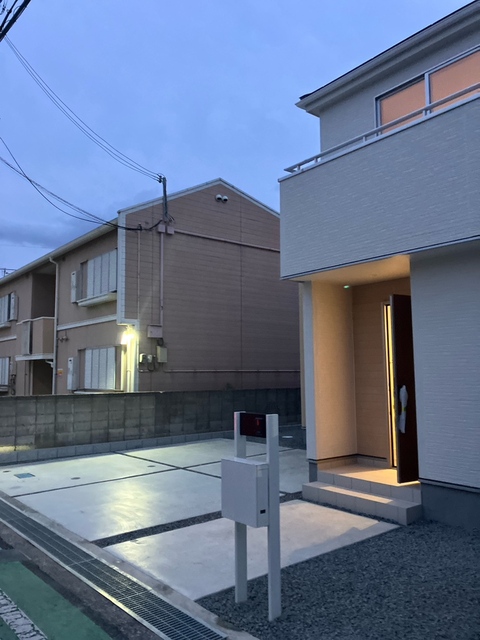 大阪府貝塚市久保２丁目8-29