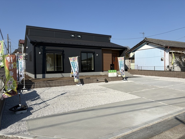 群馬県前橋市小坂子町622-2