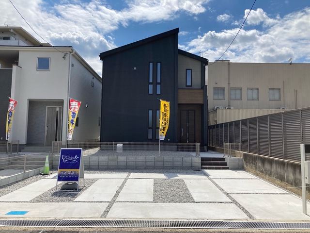奈良県北葛城郡上牧町片岡台２丁目6-3