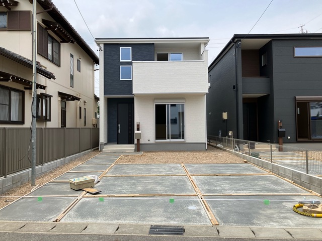 愛知県西尾市羽塚町産畑6-12