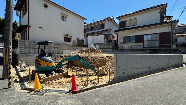 大阪府枚方市高田2丁目2403番5(地番)