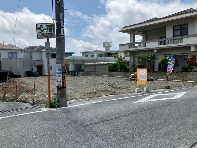 沖縄県うるま市字江洲95