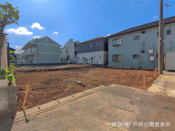 埼玉県草加市稲荷６丁目837番7、8（地番）