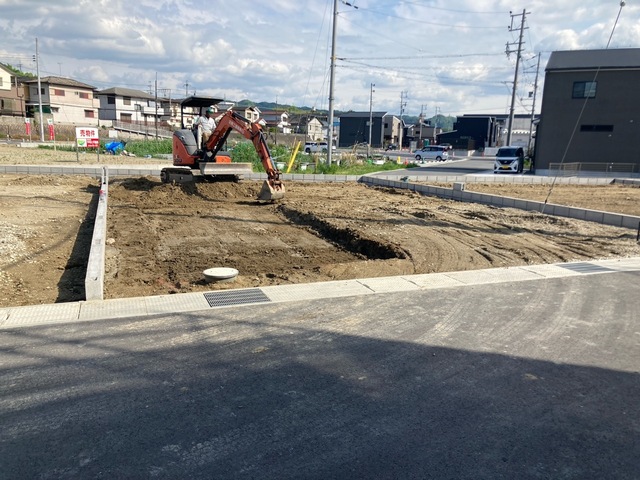 奈良県生駒市中菜畑２丁目1055番21（地番）