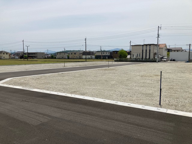 福岡県飯塚市椿字ショヲブノ下203-22(地番)