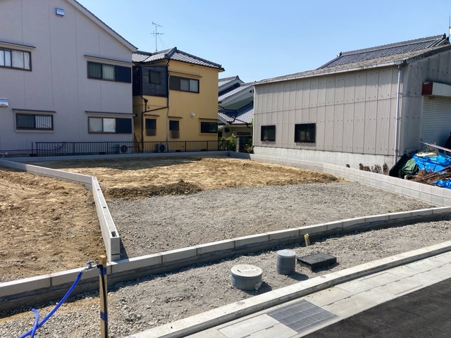 大阪府堺市美原区平尾2697番2（地番）