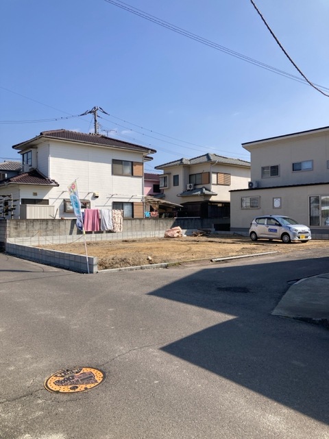 香川県高松市三条町字中所512-2（地番）