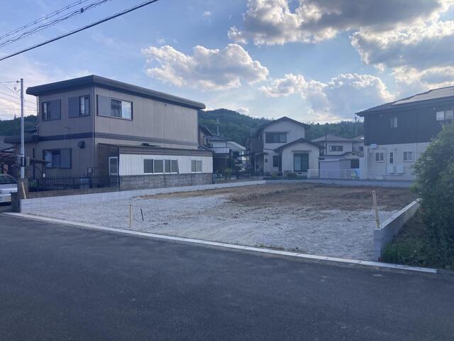 京都府南丹市園部町 小山西町一本木7-4（地番）