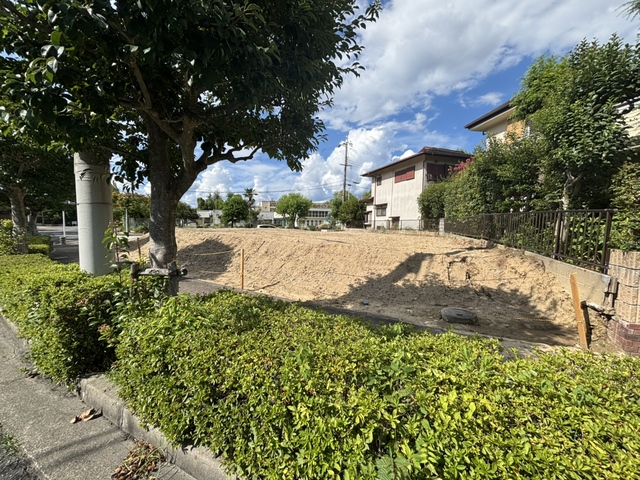 奈良県奈良市東登美ヶ丘４丁目2020-1の一部（地番）