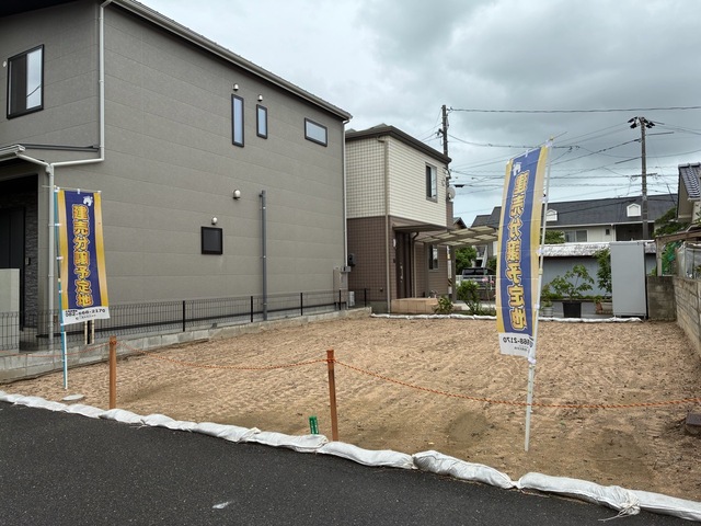 広島県広島市佐伯区五日市中央５丁目2415番14（地番）