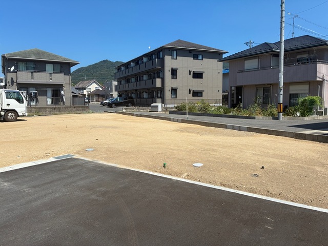 広島県広島市安佐南区川内２丁目1582-6（地番）