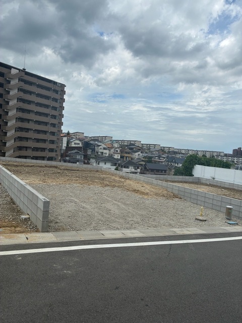 大阪府富田林市廿山2丁目2701番30ほか(地番)