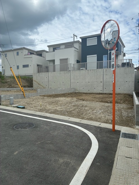 大阪府富田林市廿山2丁目2669番64(地番)