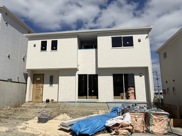 6号棟　外観写真のスライド画像