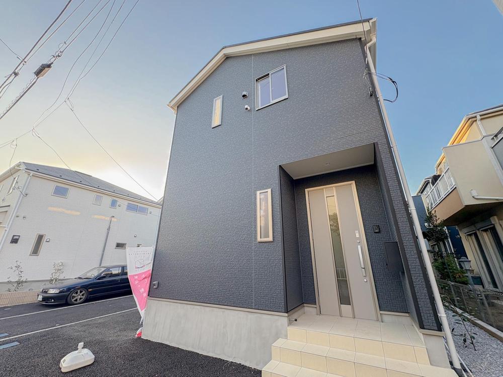 東京都三鷹市大沢５丁目