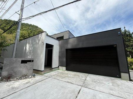 東京都八王子市南浅川町