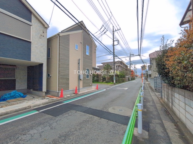 前面道路含む現地 (2026年03月04日撮影)