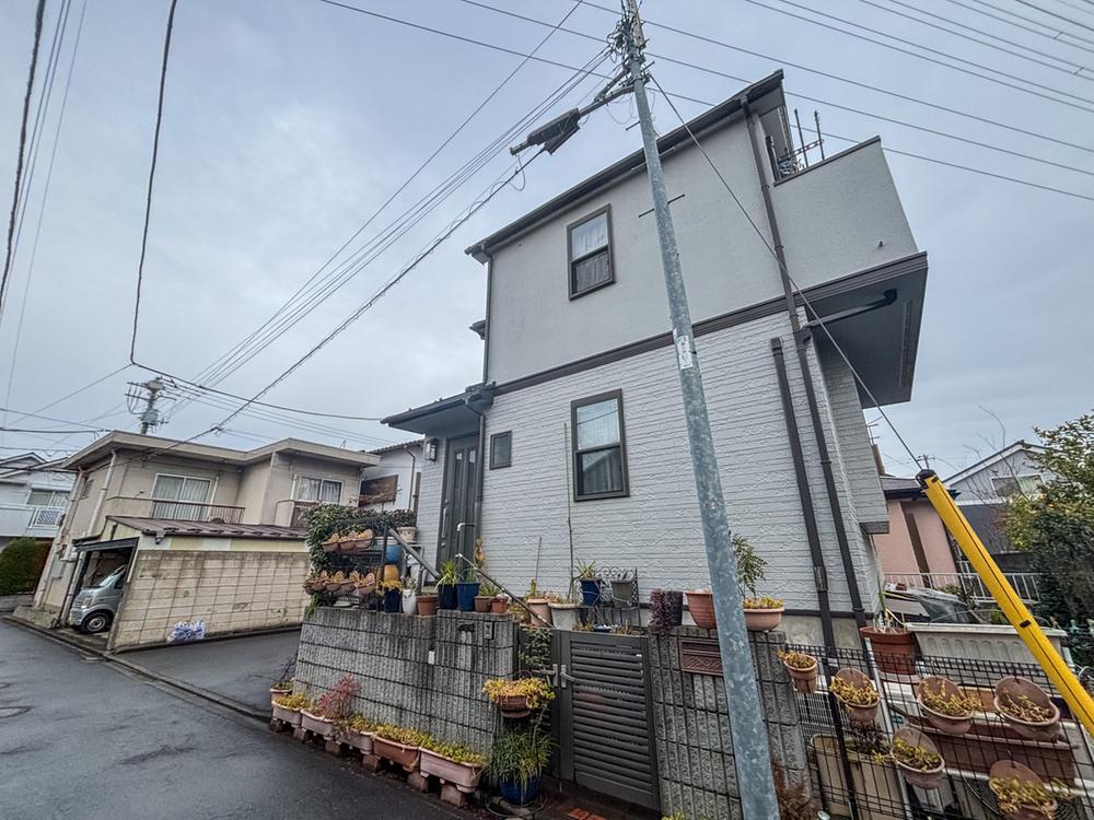 東京都三鷹市深大寺２丁目