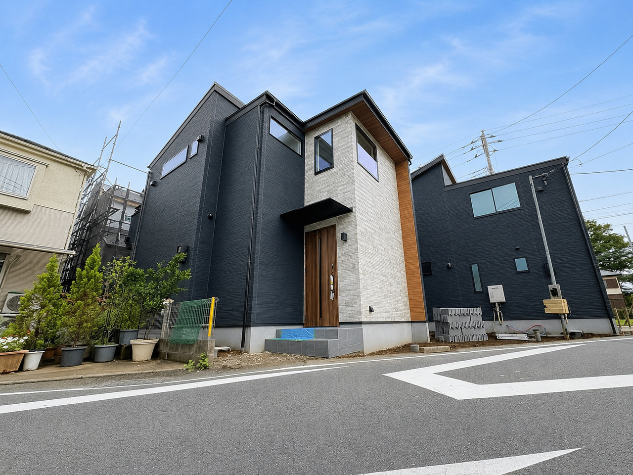 東京都立川市若葉町１丁目