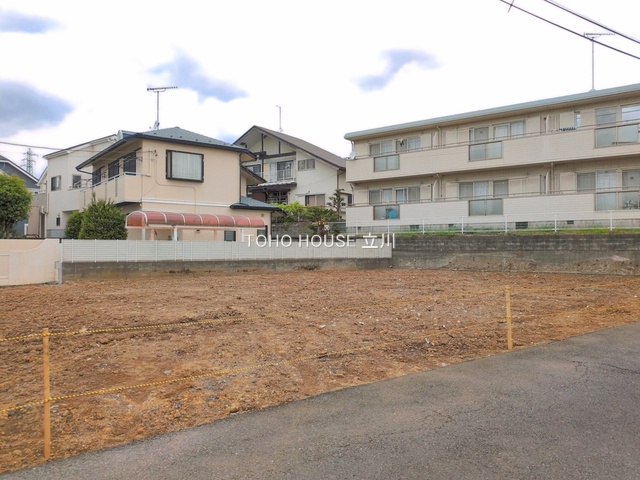 東京都調布市深大寺東町７丁目