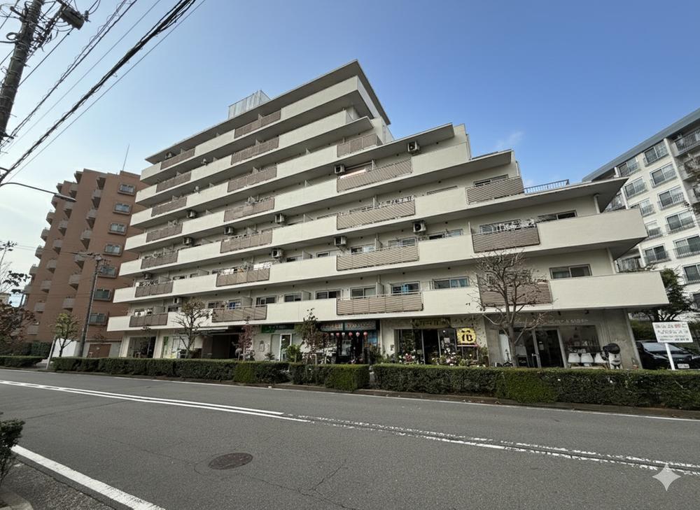 東京都狛江市和泉本町１丁目