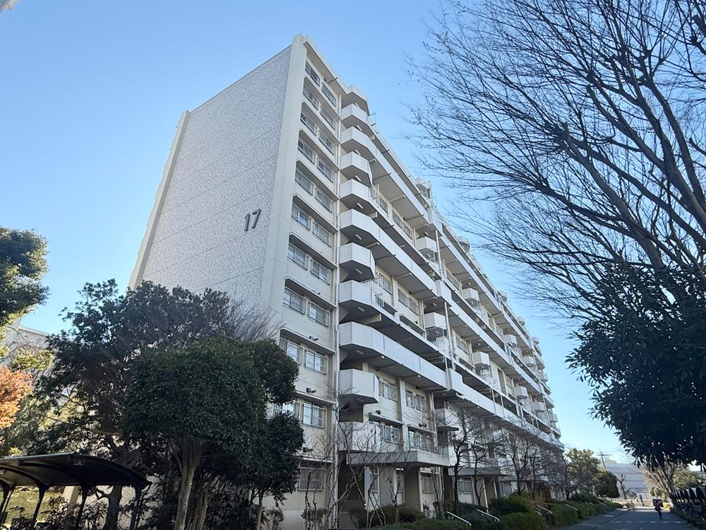 昭島つつじが丘ハイツ北17号棟