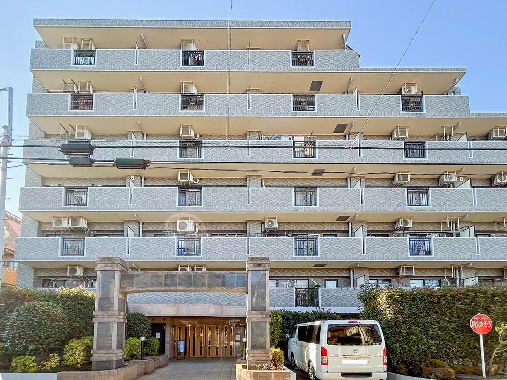 東京都三鷹市下連雀７丁目