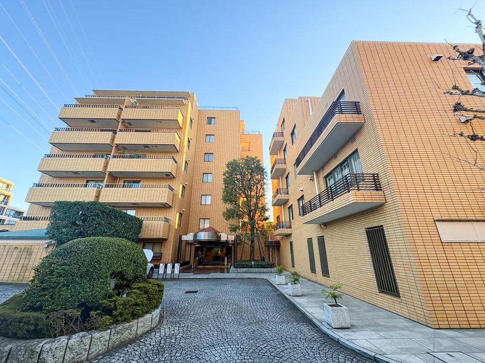 東京都世田谷区成城９丁目