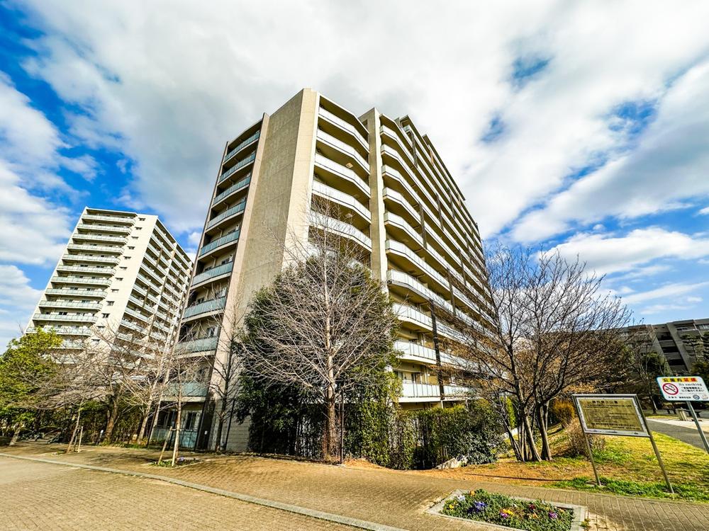 東京都多摩市鶴牧３丁目