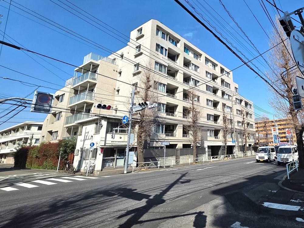 東京都府中市宮西町２丁目