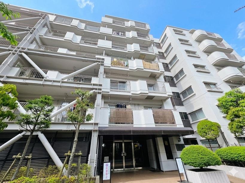 東京都三鷹市下連雀９丁目
