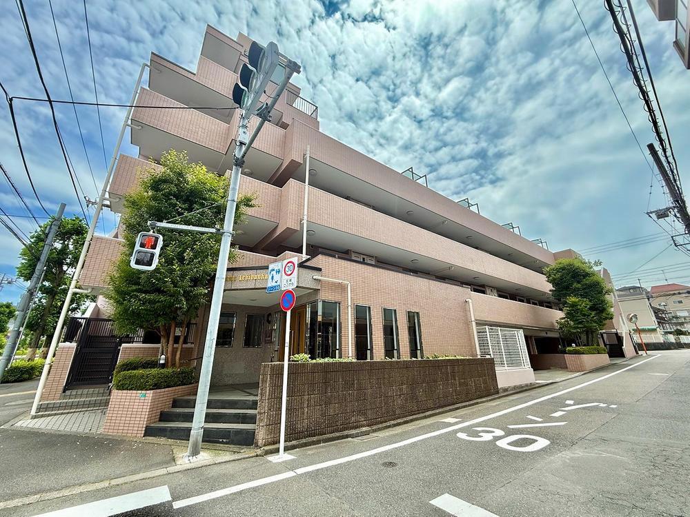 東京都多摩市諏訪１丁目