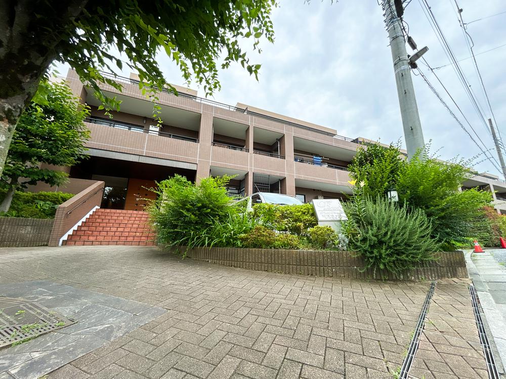 神奈川県川崎市麻生区向原２丁目