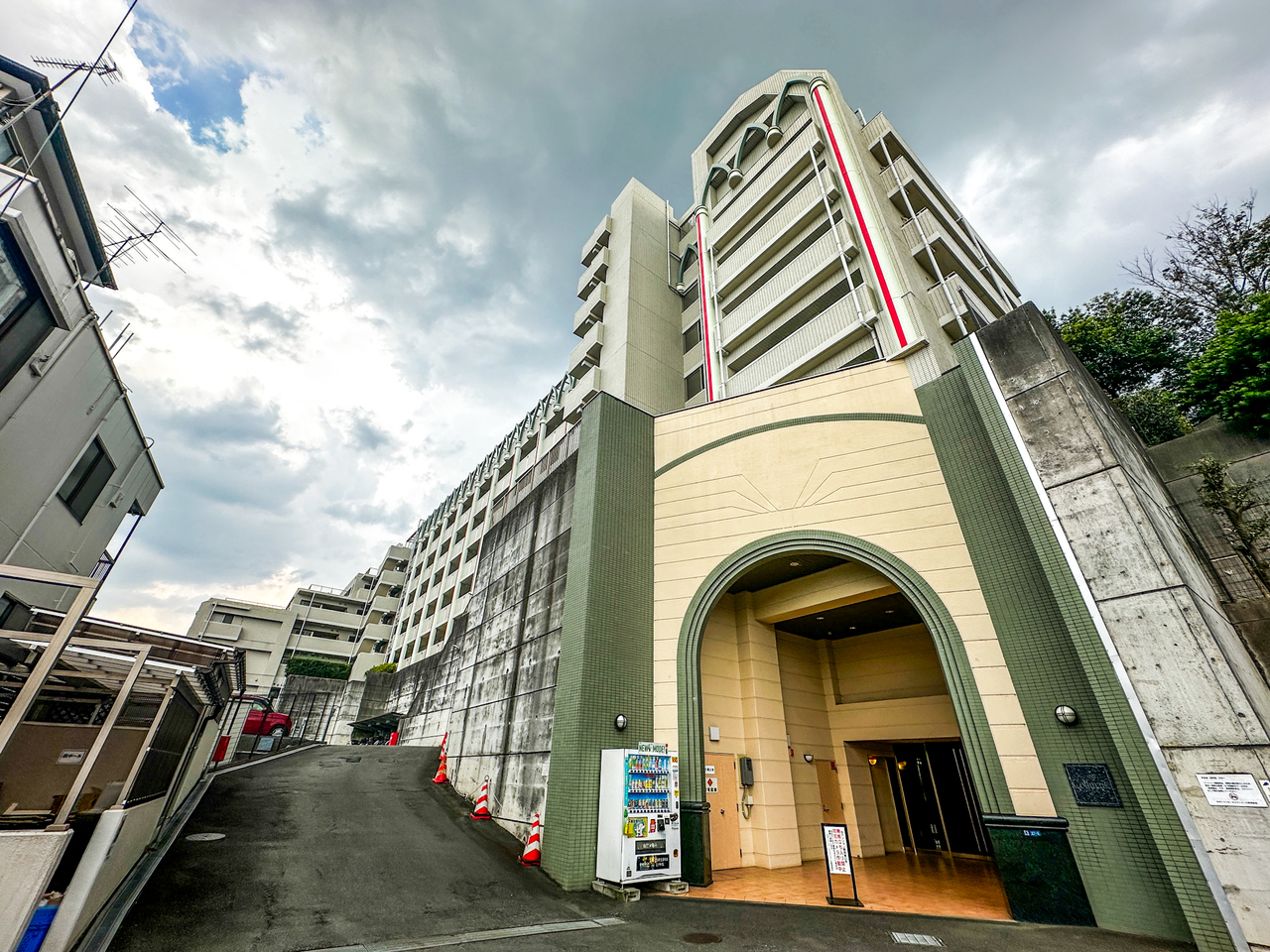 神奈川県川崎市高津区久地4丁目
