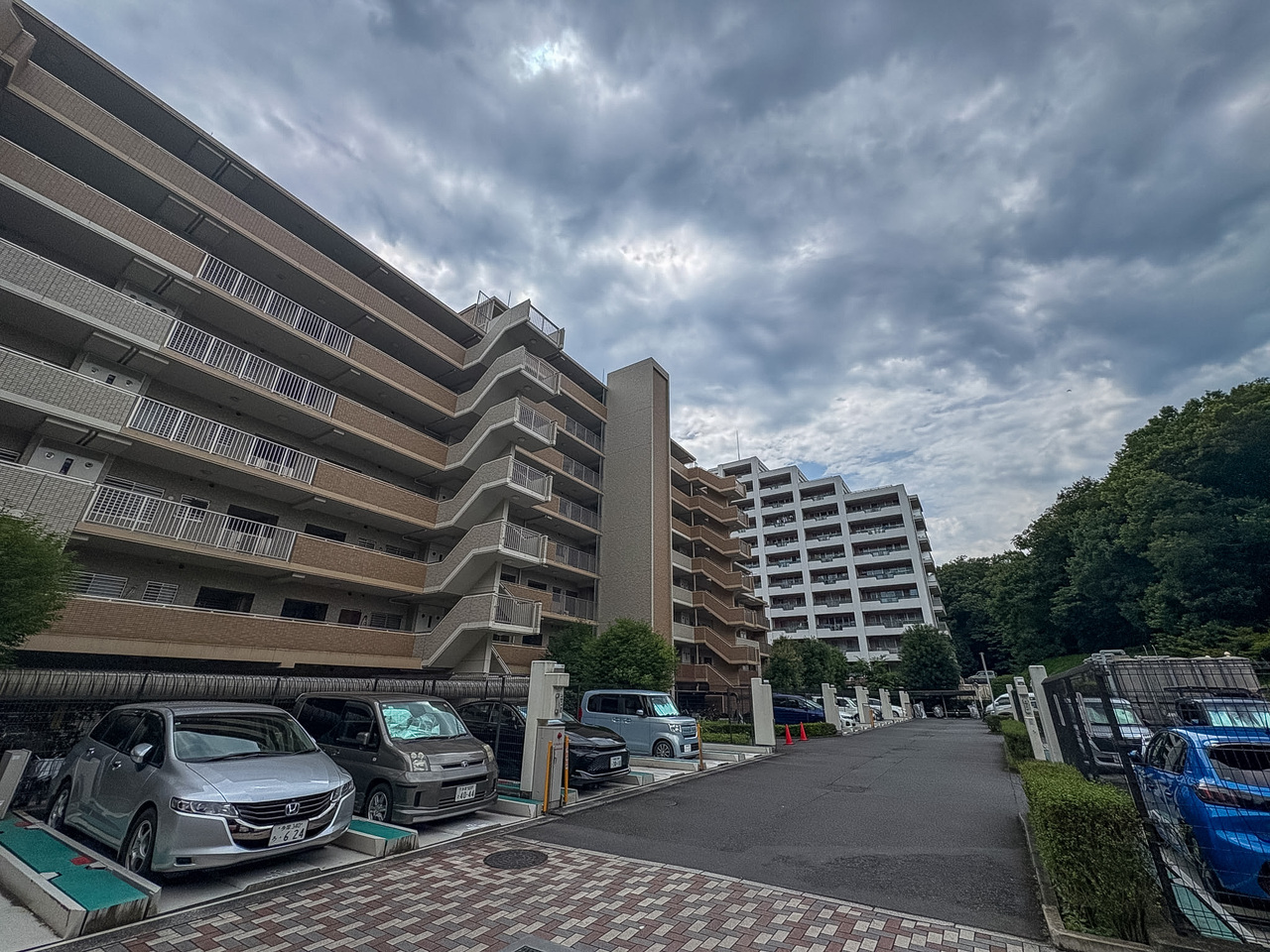 東京都町田市小山ヶ丘４丁目
