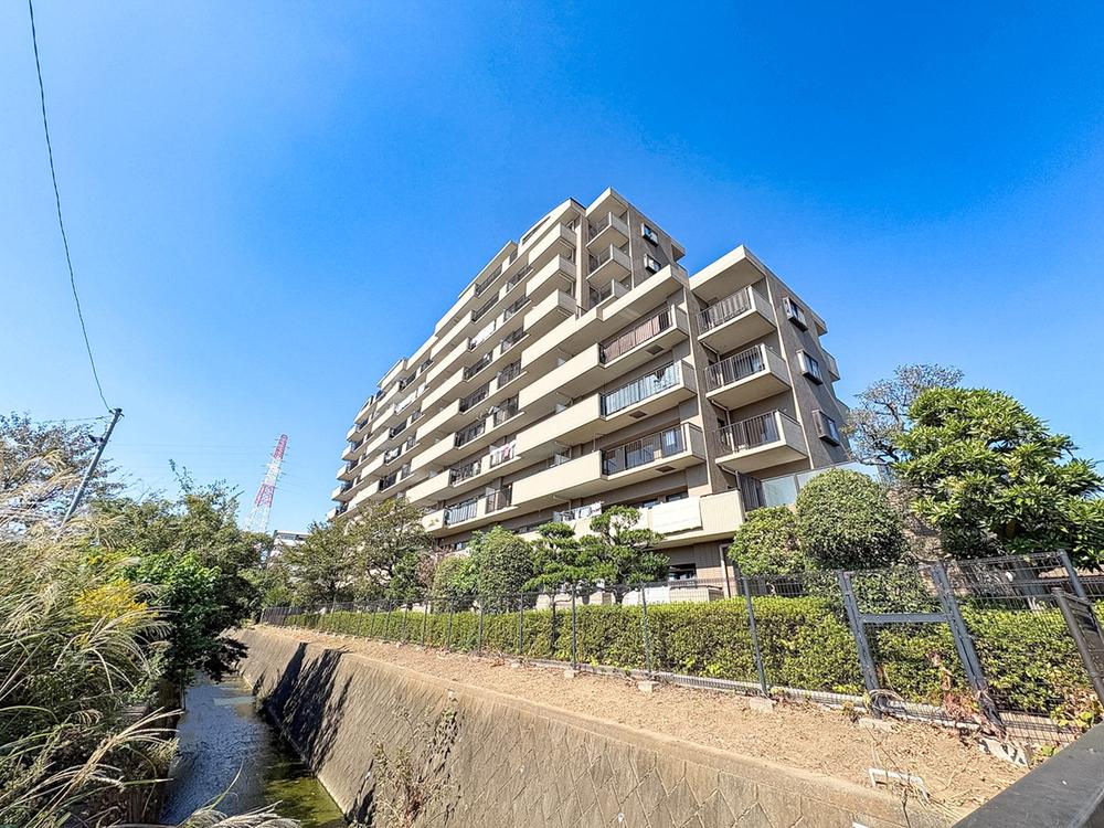 東京都稲城市大丸