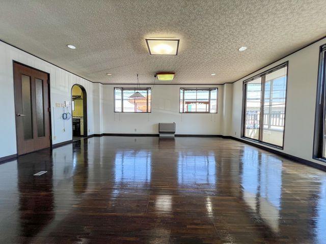東京都立川市砂川町８丁目